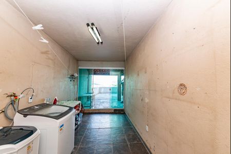 Casa à venda com 350m², 2 quartos e 5 vagas Casa à venda com 350m², 2 quartos e 5 vagasÁrea de Serviço