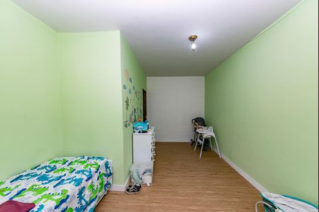 Casa à venda com 350m², 2 quartos e 5 vagas Casa à venda com 350m², 2 quartos e 5 vagasQuarto 2