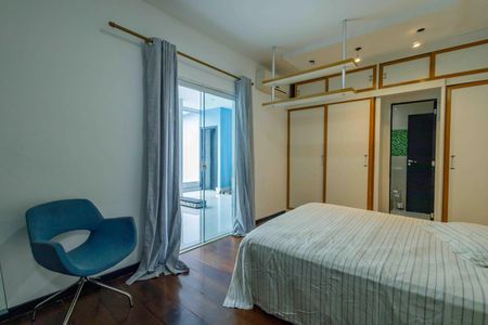 Casa de condomínio à venda com 444m², 5 quartos e 7 vagasSuíte Canadense 1