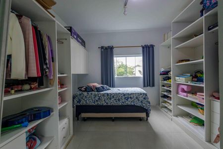 Casa de condomínio à venda com 444m², 5 quartos e 7 vagasSuíte 2 Closet