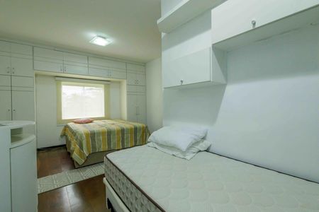 Casa de condomínio à venda com 444m², 5 quartos e 7 vagasSuíte Canadense 2