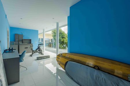 Casa de condomínio à venda com 444m², 5 quartos e 7 vagasVaranda