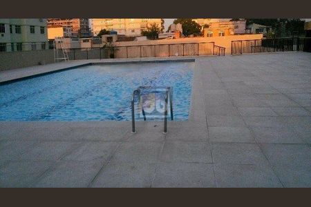 Apartamento à venda com 76m², 2 quartos e 1 vaga