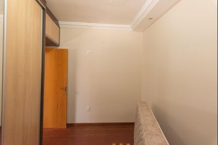 Casa à venda com 210m², 3 quartos e 3 vagas Casa à venda com 210m², 3 quartos e 3 vagasQuarto 1