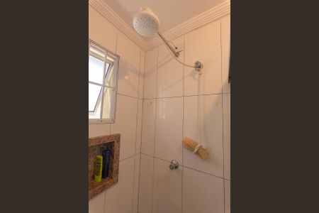 Casa à venda com 210m², 3 quartos e 3 vagas Casa à venda com 210m², 3 quartos e 3 vagasBanheiro 2