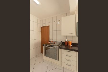 Casa à venda com 210m², 3 quartos e 3 vagas Casa à venda com 210m², 3 quartos e 3 vagasCozinha