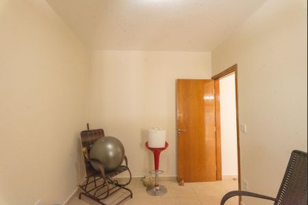 Casa à venda com 210m², 3 quartos e 3 vagas Casa à venda com 210m², 3 quartos e 3 vagasQuarto de Serviço