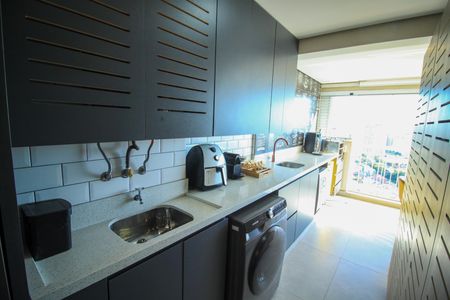 Apartamento à venda com 74m², 2 quartos e 2 vagas Apartamento à venda com 74m², 2 quartos e 2 vagasCozinha