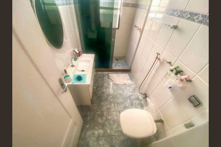 Apartamento à venda com 81m², 2 quartos e sem vaga