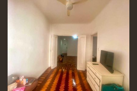 Apartamento à venda com 81m², 2 quartos e sem vaga