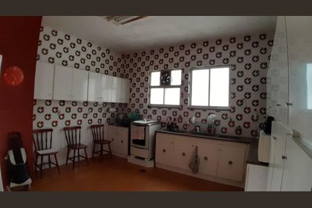 Casa à venda com 360m², 4 quartos e 3 vagas