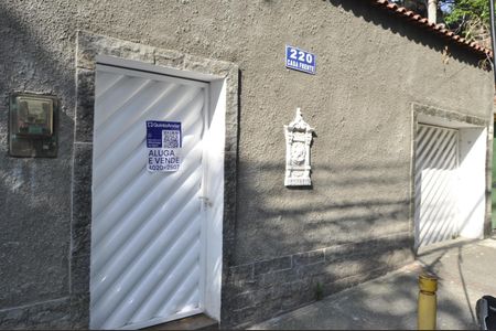 Casa à venda com 327m², 4 quartos e 1 vagaFachada