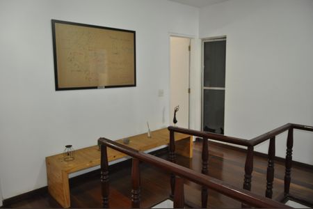 Casa à venda com 327m², 4 quartos e 1 vagaHall do Quartos 