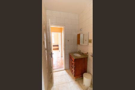 Apartamento à venda com 102m², 3 quartos e sem vaga Apartamento à venda com 102m², 3 quartos e sem vagaBanheiro