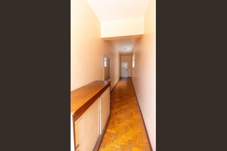 Apartamento à venda com 102m², 3 quartos e sem vaga Apartamento à venda com 102m², 3 quartos e sem vagaCorredor