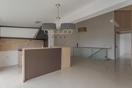 Apartamento à venda com 130m², 4 quartos e 2 vagas Apartamento à venda com 130m², 4 quartos e 2 vagasEspaço Gourmet