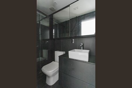 Apartamento à venda com 130m², 4 quartos e 2 vagas Apartamento à venda com 130m², 4 quartos e 2 vagasBanheiro 1