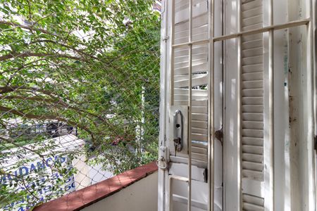 Casa à venda com 200m², 3 quartos e 2 vagas Casa à venda com 200m², 3 quartos e 2 vagasVaranda do Quarto 2