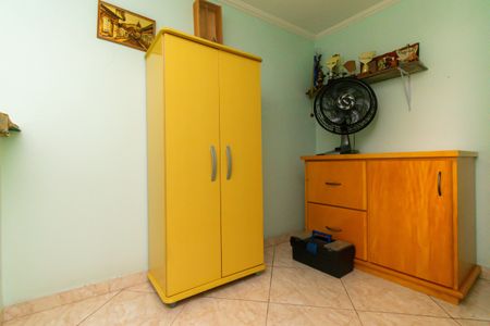 Casa para alugar com 150m², 4 quartos e 2 vagas Casa para alugar com 150m², 4 quartos e 2 vagasCorredor