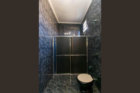 Casa para alugar com 150m², 4 quartos e 2 vagas Casa para alugar com 150m², 4 quartos e 2 vagasBanheiro da Suíte 2