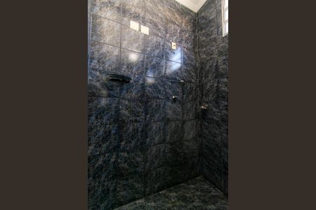 Casa para alugar com 150m², 4 quartos e 2 vagas Casa para alugar com 150m², 4 quartos e 2 vagasBanheiro da Suíte 2