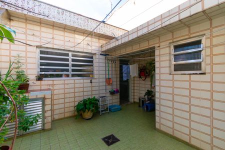 Casa para alugar com 150m², 4 quartos e 2 vagas Casa para alugar com 150m², 4 quartos e 2 vagasQuintal