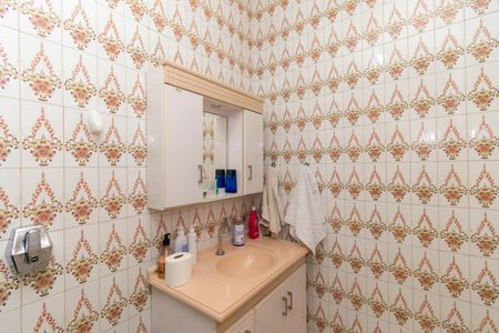 Casa para alugar com 150m², 4 quartos e 2 vagas Casa para alugar com 150m², 4 quartos e 2 vagasBanheiro da Suíte 1