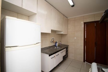 Apartamento para alugar com 96m², 2 quartos e 1 vaga Apartamento para alugar com 96m², 2 quartos e 1 vagaCozinha