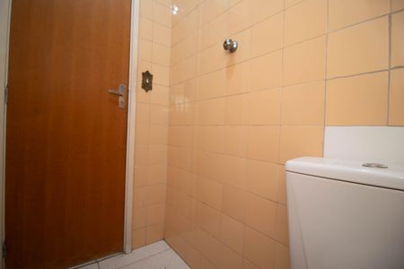 Apartamento para alugar com 96m², 2 quartos e 1 vaga Apartamento para alugar com 96m², 2 quartos e 1 vagaBanheiro de Serviço
