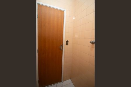 Apartamento para alugar com 96m², 2 quartos e 1 vaga Apartamento para alugar com 96m², 2 quartos e 1 vagaBanheiro de Serviço