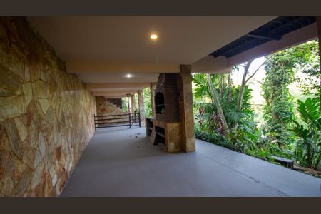 Casa para alugar com 280m², 4 quartos e 3 vagas Casa para alugar com 280m², 4 quartos e 3 vagasQuintal