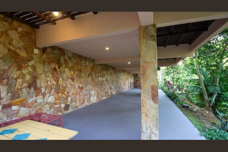 Casa para alugar com 280m², 4 quartos e 3 vagas Casa para alugar com 280m², 4 quartos e 3 vagasQuintal