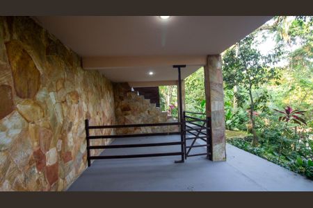 Casa para alugar com 280m², 4 quartos e 3 vagas Casa para alugar com 280m², 4 quartos e 3 vagasQuintal