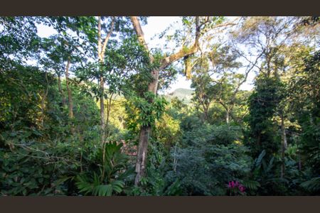 Casa para alugar com 280m², 4 quartos e 3 vagas Casa para alugar com 280m², 4 quartos e 3 vagasVista da Sacada da Suíte 2