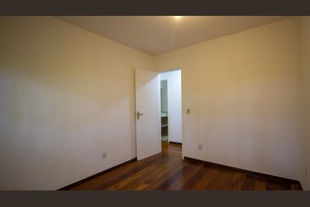 Casa para alugar com 280m², 4 quartos e 3 vagas Casa para alugar com 280m², 4 quartos e 3 vagasQuarto 1