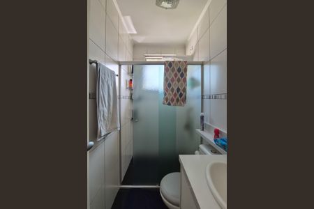 Casa de condomínio para alugar com 110m², 3 quartos e 2 vagasBanheiro da Suíte