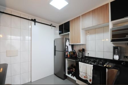 Casa de condomínio para alugar com 110m², 3 quartos e 2 vagasCozinha 