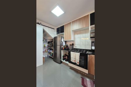 Casa de condomínio para alugar com 110m², 3 quartos e 2 vagasCozinha 