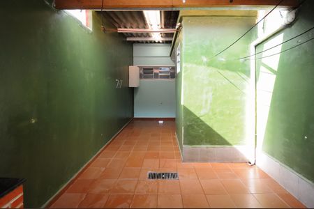 Casa à venda com 106m², 2 quartos e 1 vagaÁrea Privativa