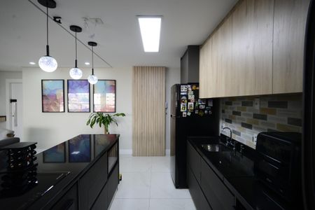 Apartamento à venda com 108m², 3 quartos e 2 vagasCozinha