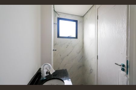 Apartamento à venda com 69m², 2 quartos e 1 vaga Apartamento à venda com 69m², 2 quartos e 1 vagaBanheiro da Suíte