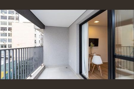 Apartamento à venda com 30m², 1 quarto e 1 vaga Apartamento à venda com 30m², 1 quarto e 1 vagaFoto 01