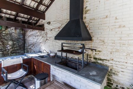 Casa de condomínio à venda com 485m², 3 quartos e 6 vagas Casa de condomínio à venda com 485m², 3 quartos e 6 vagasÁrea gourmet