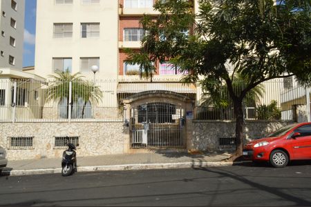 Apartamento à venda com 64m², 2 quartos e 1 vagaFachada + Plaquinha