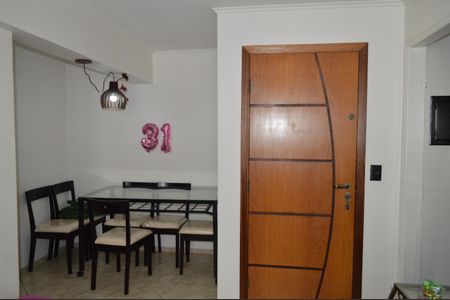 Apartamento à venda com 64m², 2 quartos e 1 vagaSala