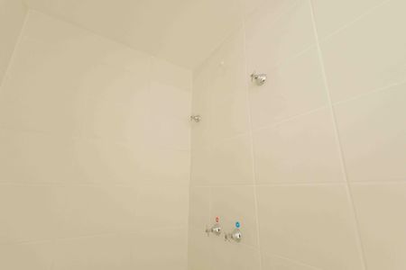 Apartamento à venda com 60m², 3 quartos e 1 vaga Apartamento à venda com 60m², 3 quartos e 1 vagaBanheiro da Suíte