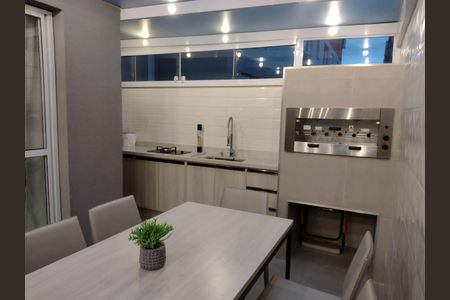 Apartamento à venda com 70m², 2 quartos e 1 vagaÁrea Gourmet