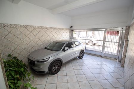 Casa à venda com 157m², 3 quartos e 2 vagas Casa à venda com 157m², 3 quartos e 2 vagasGaragem
