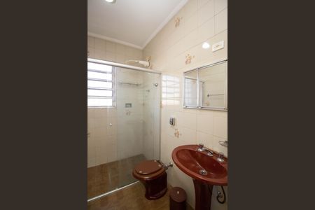 Casa à venda com 157m², 3 quartos e 2 vagas Casa à venda com 157m², 3 quartos e 2 vagasBanheiro da Suíte