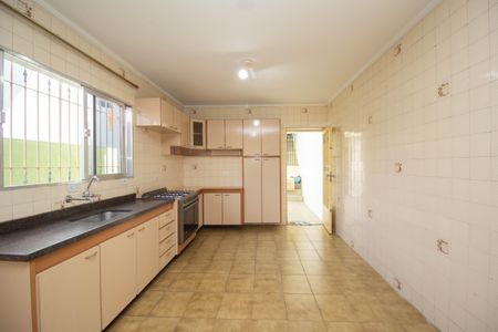 Casa à venda com 157m², 3 quartos e 2 vagas Casa à venda com 157m², 3 quartos e 2 vagasCozinha